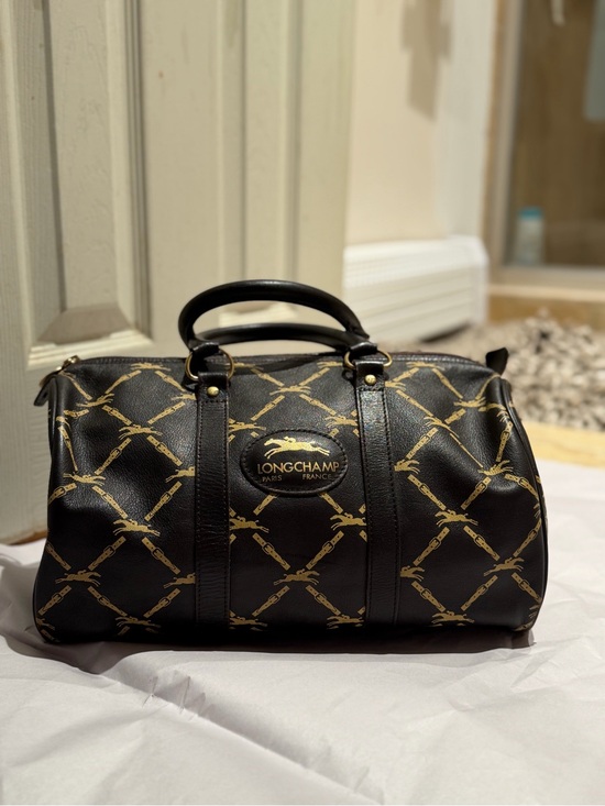 Longchamp Handbags - Longchamp Black & Gold Signature Carryall